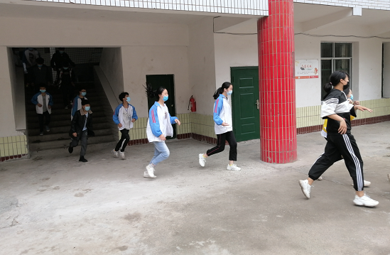 QQ图片20200512103605.png