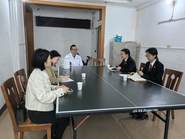座谈会 (3).jpg