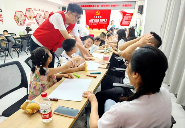亲子绘画.jpg