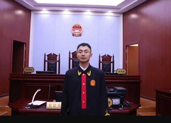 李远春.png